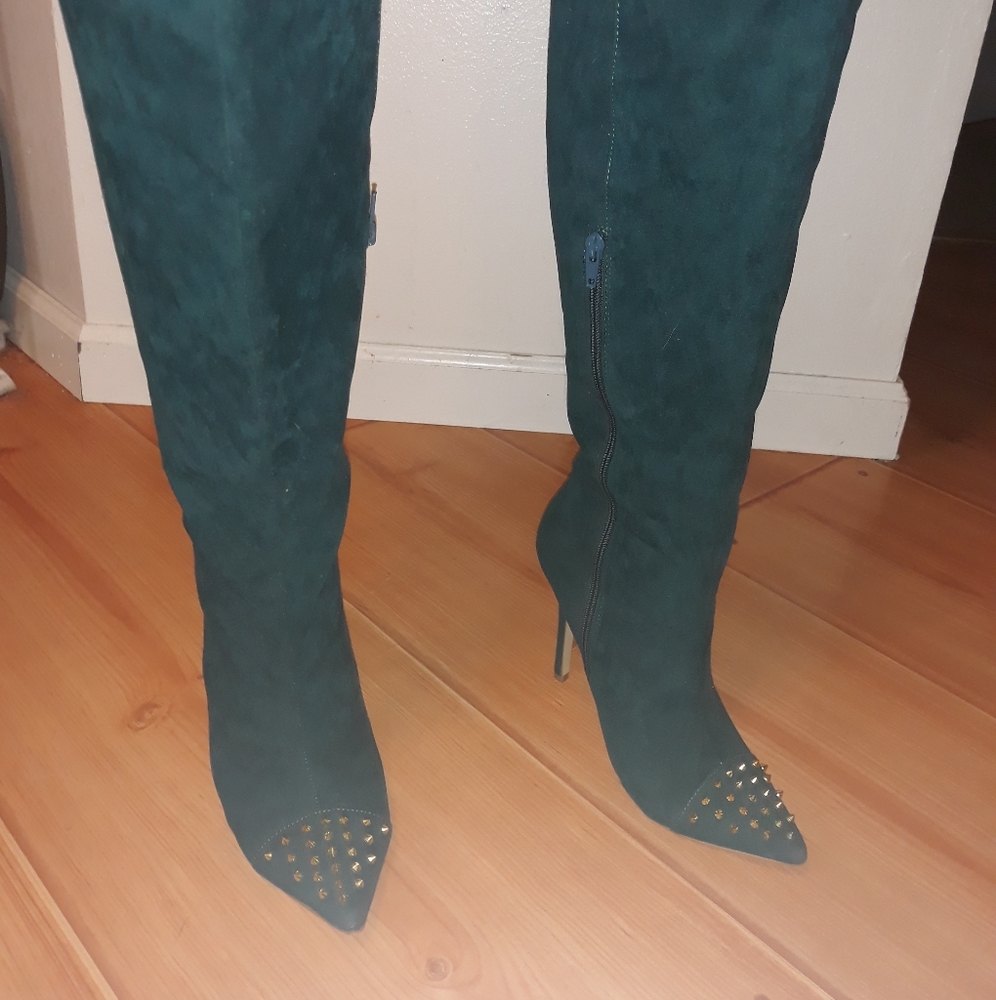 Boots - Picture 2 of 2